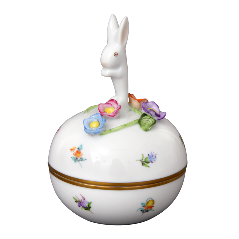 Bonbonniere, rabbit knob