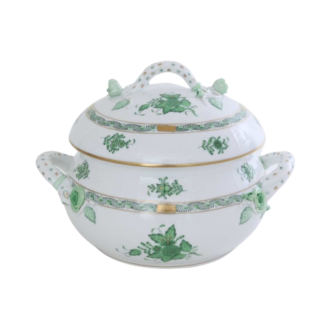 Soup tureen, branch knob