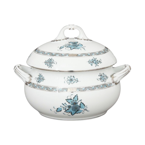 Soup tureen, strap knob