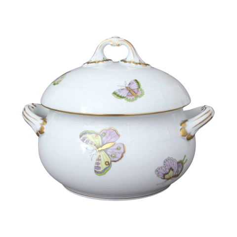 Soup tureen, strap knob