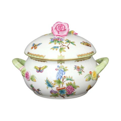 Soup tureen, rose knob