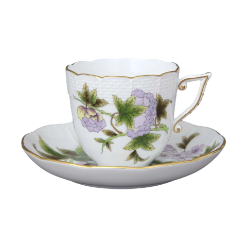 Coffeecup with saucer