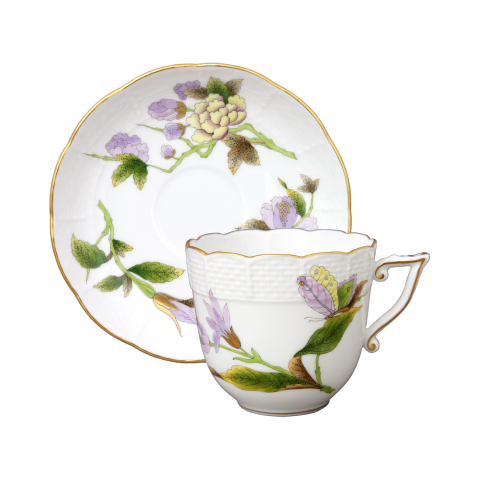 Coffeecup with saucer