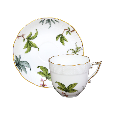 Coffeecup with saucer