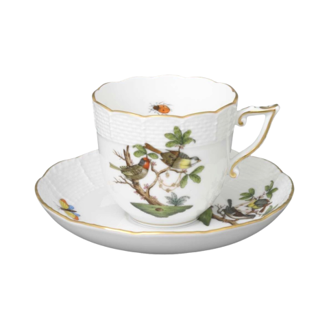 Coffeecup with saucer