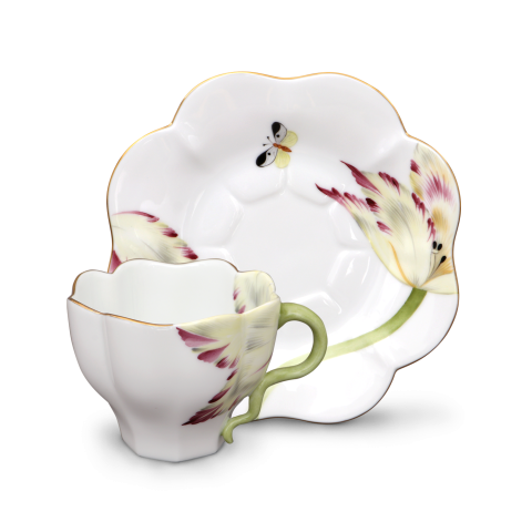 Teacup with saucer