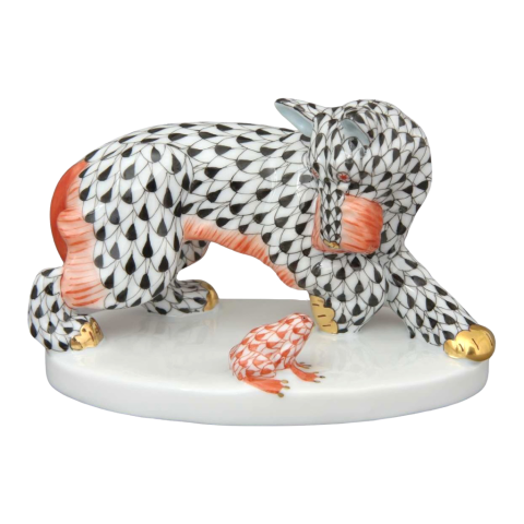 Scotch terrier, with frog