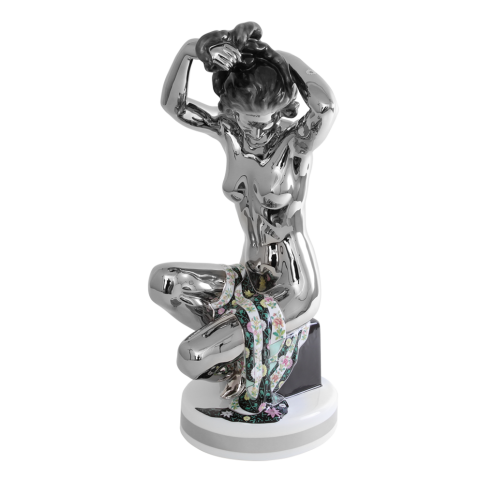 Nude woman, combing, big